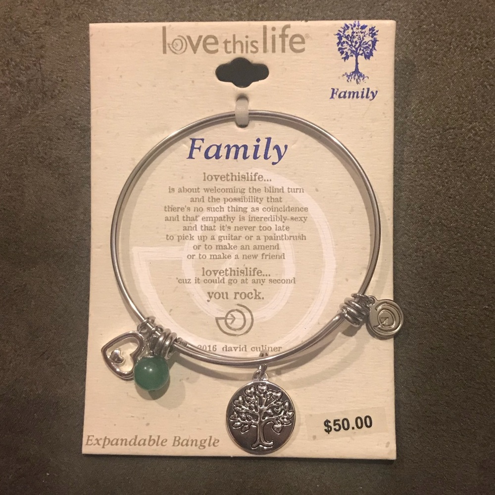 Family expandable bracelet